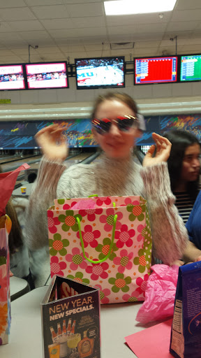 Bowling Alley «Brunswick Zone Woodridge», reviews and photos, 1555 75th St, Woodridge, IL 60517, USA