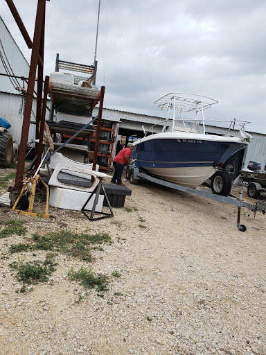 Auto Repair Shop «M & S Motors Inc», reviews and photos, 1610 E St, Floresville, TX 78114, USA