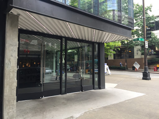 Sporting Goods Store «Nike Seattle», reviews and photos, 1500 6th Ave, Seattle, WA 98101, USA