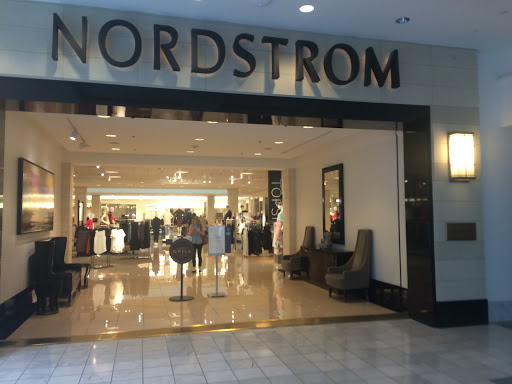 Nordstrom The Mall at Green Hills, 2130 Abbott Martin Rd, Nashville, TN 37215, USA, 