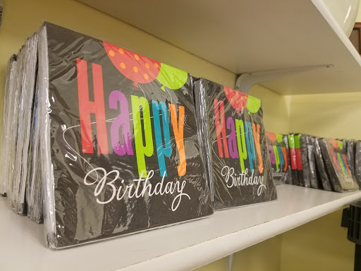 Thrift Store «Restoration Ministries Thrift», reviews and photos, 14950 Dixie Hwy, Harvey, IL 60426, USA