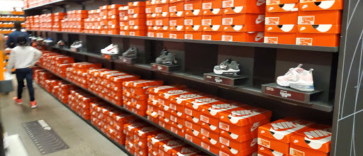 Sporting Goods Store «Nike Factory Store», reviews and photos, 15609 FL-535, Orlando, FL 32821, USA