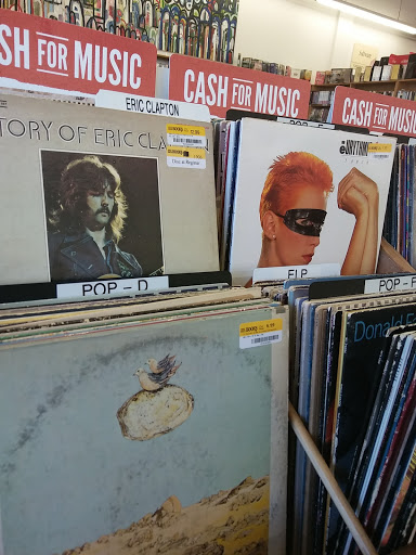 Book Store «Half Price Books», reviews and photos, 31 Orland Square Dr, Orland Park, IL 60462, USA