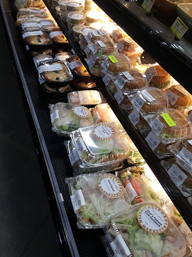 Supermarket «California Fresh Market», reviews and photos, 555 5 Cities Dr, Pismo Beach, CA 93449, USA