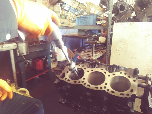 Auto Repair Shop «Alpha Omega Muffler & Auto Repair», reviews and photos, 313 East Grand Avenue, Corona, CA 92879, USA