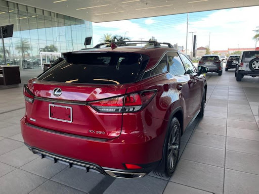 Auto Body Shop «Dayas Custom Auto», reviews and photos, 6650 Kingspointe Pkwy, Orlando, FL 32819, USA