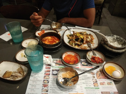 Shopping Mall «Diamond Jamboree», reviews and photos, 2700-2750 Alton Pkwy, Irvine, CA 92606, USA