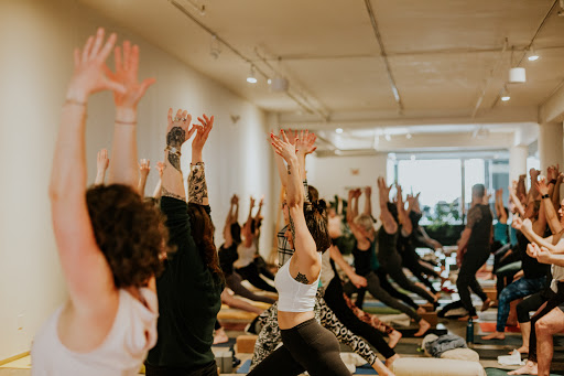 Aero yoga centers in Montreal