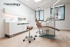 Dentology Tandartsen image