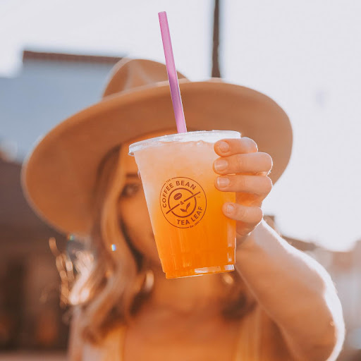 The Coffee Bean & Tea Leaf image