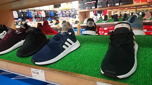 Shoe Store «WSS», reviews and photos, 11820 Firestone Blvd, Norwalk, CA 90650, USA