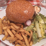 Photo n° 2 de l'avis de Stéphane-Audrey. fait le 29/05/2019 à 14:35 pour Schwartz’s Deli à Paris