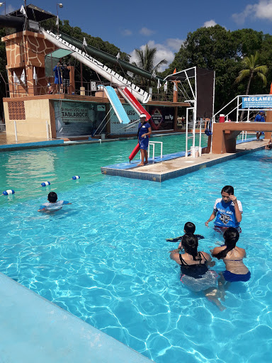 Piscina de buceo acrobático Mérida