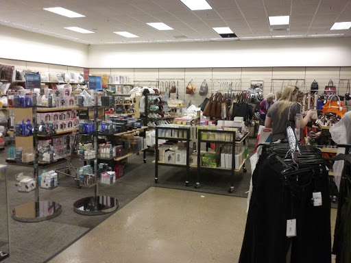 Department Store «Nordstrom Rack Gateway», reviews and photos, 9607 Research Blvd, Austin, TX 78759, USA