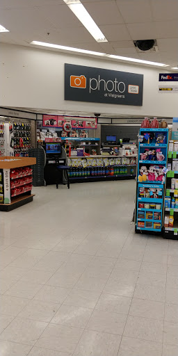 Drug Store «Walgreens», reviews and photos, 8333 W Greenfield Ave, West Allis, WI 53214, USA