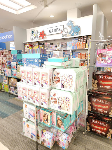 Shopping Mall «Roosevelt Field», reviews and photos, 630 Old Country Rd, Garden City, NY 11530, USA