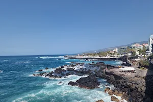 Playa de San Telmo image