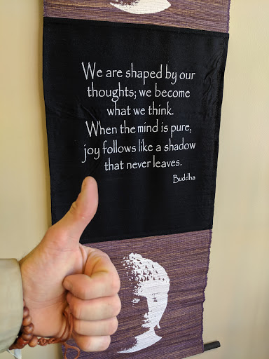 Book Store «Quest Book Shop», reviews and photos, 306 Geneva Rd, Wheaton, IL 60187, USA