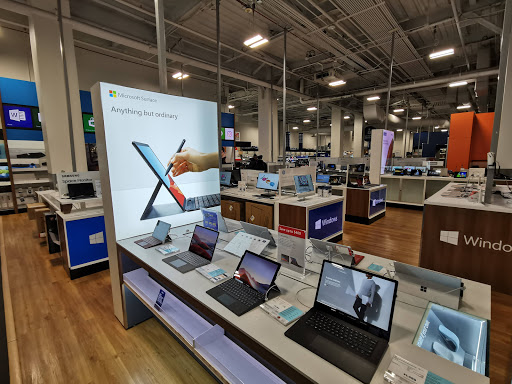 Shopping Mall «DC USA», reviews and photos, 3100 14th St NW, Washington, DC 20010, USA