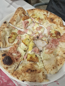 Pizzeria Pasquale Miele Via Isonzo, 124, 41038 San Felice sul Panaro MO, Italia