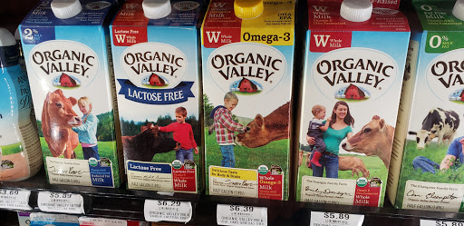 Grocery Store «Tyner Pond Market», reviews and photos, 120 S Audubon Rd, Indianapolis, IN 46219, USA