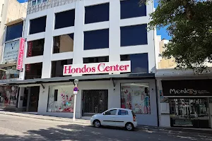 Hondos Center image