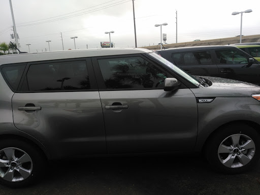 Kia Dealer «Community Kia», reviews and photos, 4221 East Fwy, Baytown, TX 77521, USA