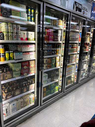 Liquor Store «Island Liquor Store», reviews and photos, 1225 E Custer Ave, Helena, MT 59601, USA