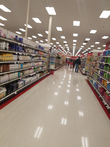Department Store «Target», reviews and photos, 530 Randall Rd, South Elgin, IL 60177, USA