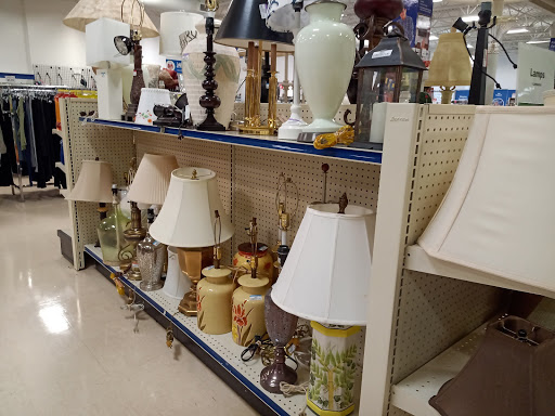 Thrift Store «Goodwill Retail & Donation Center», reviews and photos, 13500 Plantation Rd, Fort Myers, FL 33966, USA