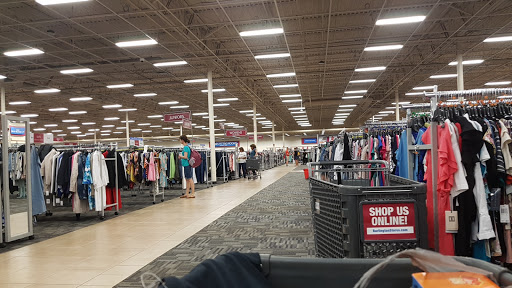 Clothing Store «Burlington Coat Factory», reviews and photos, 8204 S Orange Blossom Trail, Orlando, FL 32809, USA