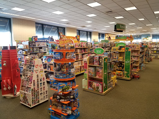 Book Store «Barnes & Noble Booksellers Sugarhouse», reviews and photos, 1104 E 2100 S, Salt Lake City, UT 84106, USA