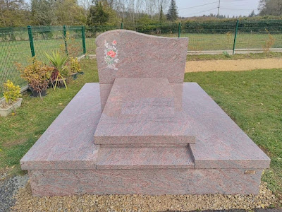 Marbrerie Borro (monuments funéraires 63) à Châteaugay