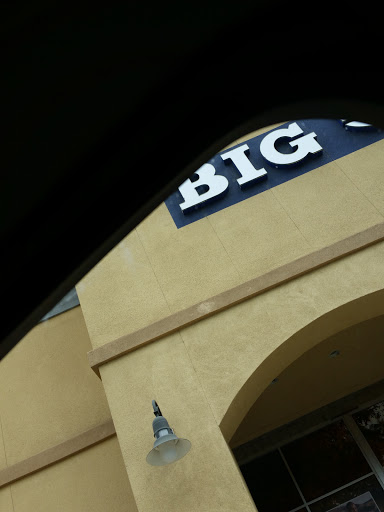 Sporting Goods Store «Big 5 Sporting Goods», reviews and photos, 1746 W Olive Ave, Merced, CA 95348, USA