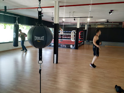 POR SPORT CLUB DE PáDEL Y ESCUELA DE BOXEO