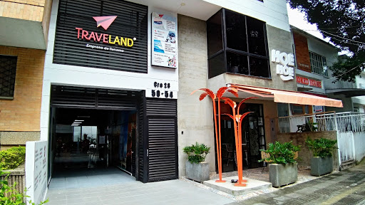 Traveland - Holding Empresarial