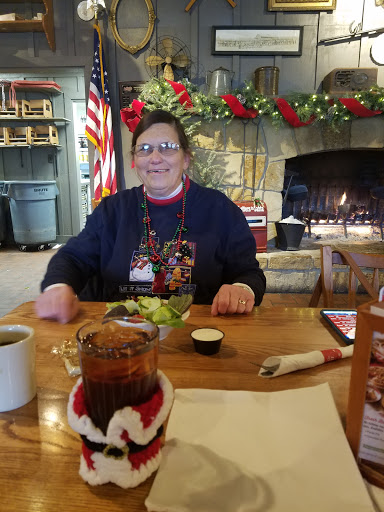 American Restaurant «Cracker Barrel Old Country Store», reviews and photos