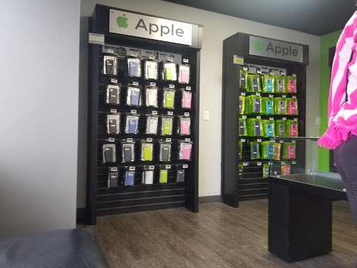 Mobile Phone Repair Shop «iMechanic, Apple iPhone Repair», reviews and photos, 413 S Walnut St, Bloomington, IN 47401, USA