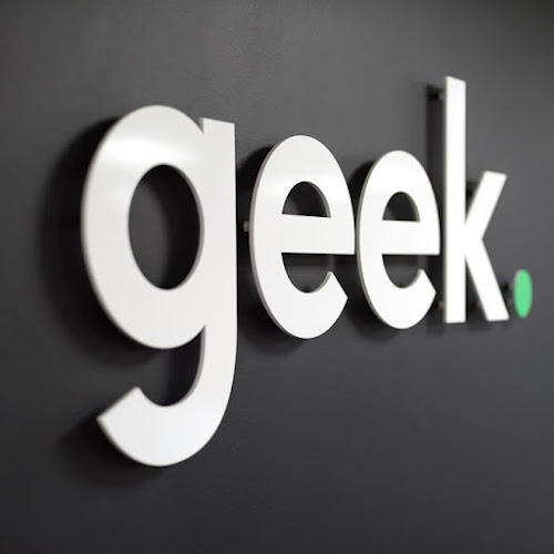 Reviews of Geek Designs in Peterborough - Website designer