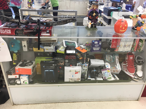 Thrift Store «Goodwill Retail Store of Arnold», reviews and photos, 3616 Richardson Square Way, Arnold, MO 63010, USA