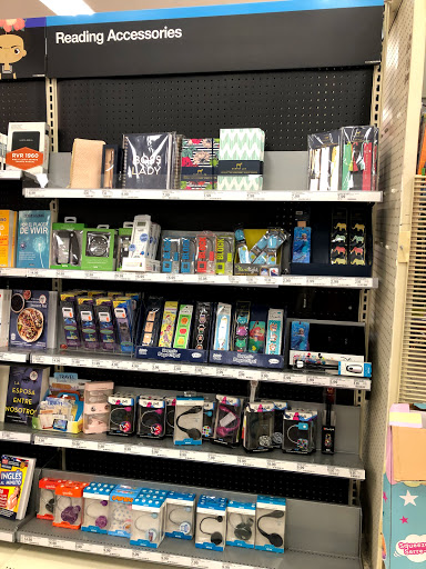 Department Store «Target», reviews and photos, 20200 Bloomfield Ave, Cerritos, CA 90703, USA