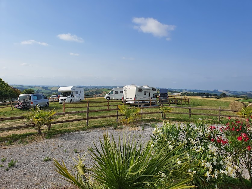 Accueil camping car à la ferme à La Bastide-Clairence