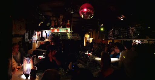 Mata Hari Bar