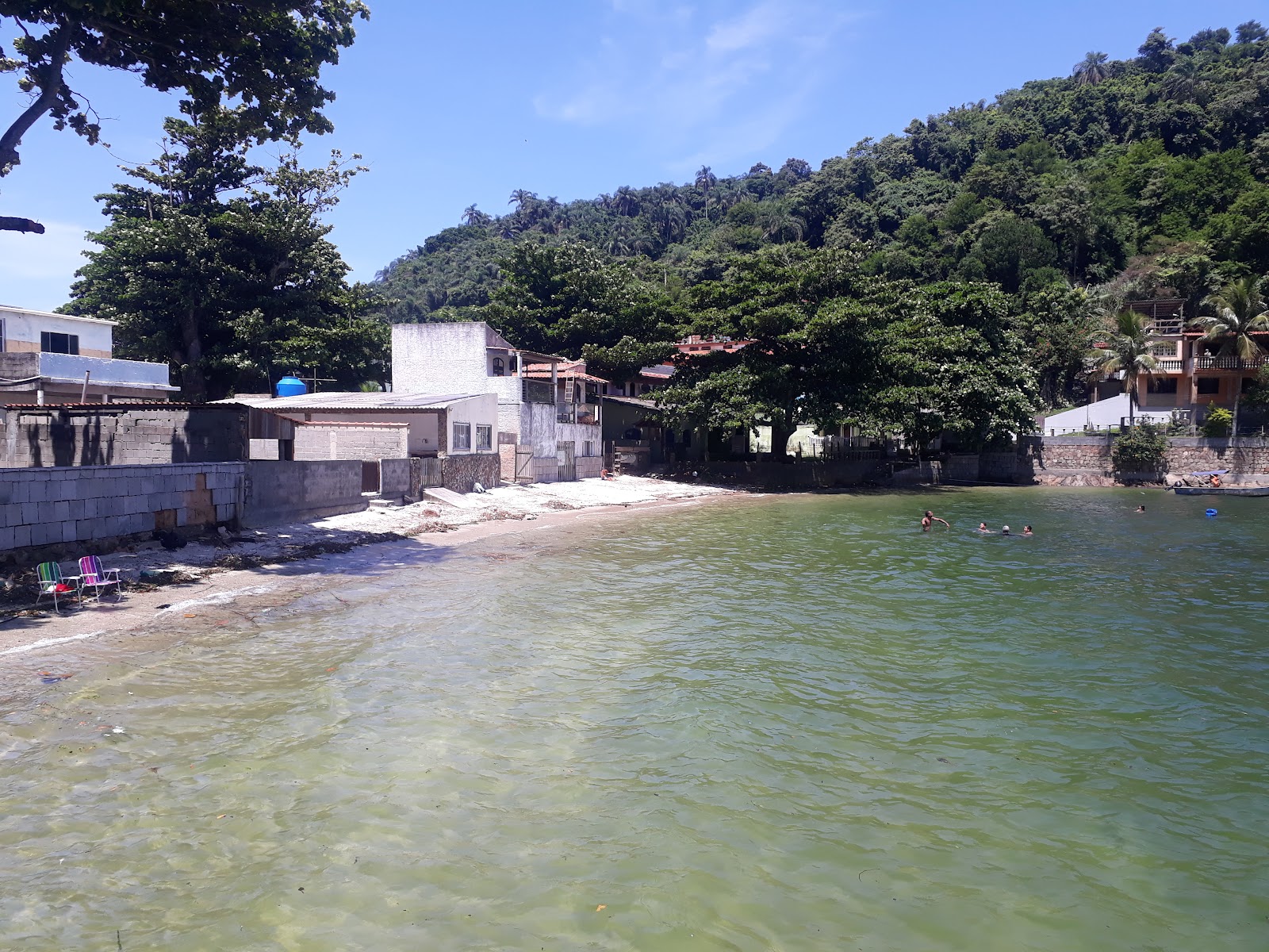 Foto de Praia do Funil com areia bege superfície