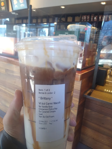 Coffee Shop «Starbucks», reviews and photos, 19727 Mack Ave, Grosse Pointe Woods, MI 48236, USA