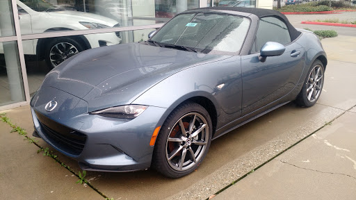 Mazda Dealer «Mazda Vacaville», reviews and photos, 580 Orange Dr, Vacaville, CA 95687, USA