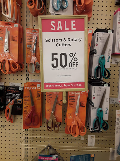 Craft Store «Hobby Lobby», reviews and photos, 255 Lakeshore Pkwy, Homewood, AL 35209, USA