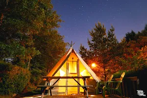 Camping CANADA image