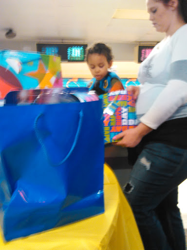 Bowling Alley «Lucky Strike Lanes», reviews and photos, 1904 S Anderson St, Elwood, IN 46036, USA