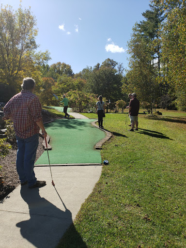 Golf Driving Range «Fore-U Golf Center», reviews and photos, 298 N Plainfield Rd, West Lebanon, NH 03784, USA